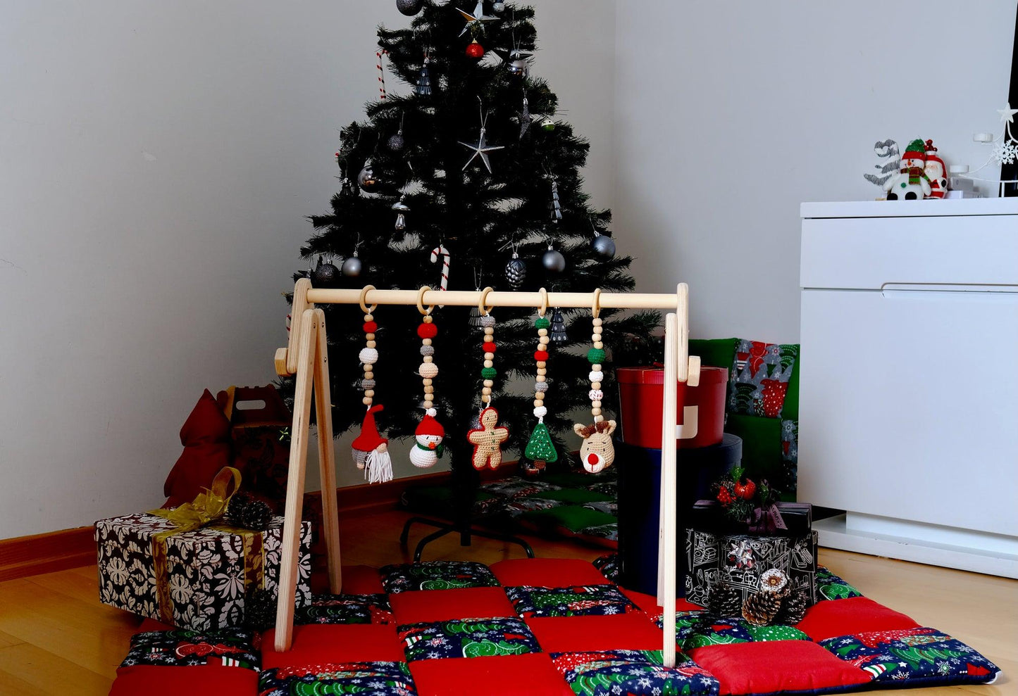 Baby Gym and Hanging Toys - Kidodido