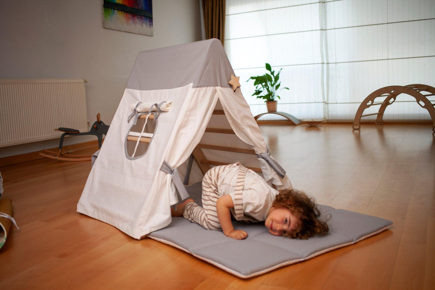 Climbing Triangle with Tent Cover, Mat, Ramp - Kidodido