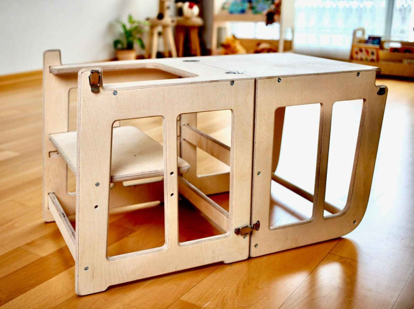 2'si 1 Arada Montessori Öğrenme Kulesi ve Masası