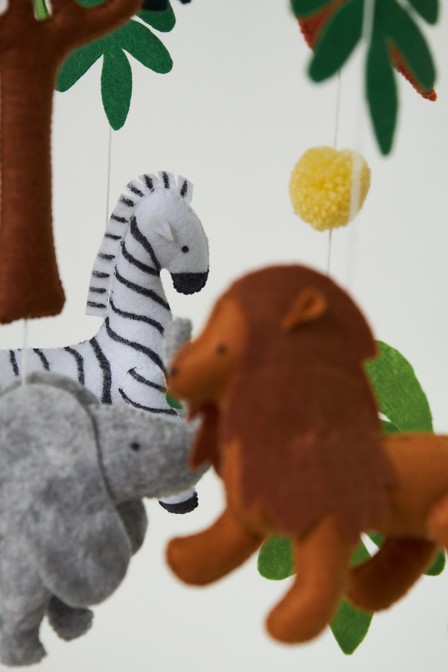Montessori Bebek Müzikli Dönen Hayvan Peluş Set