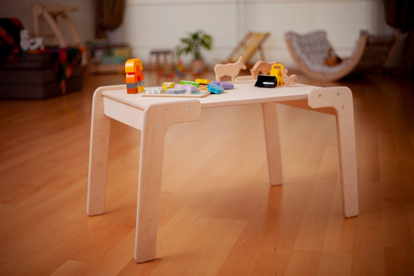 Montessori Table and Chair Set - Kidodido