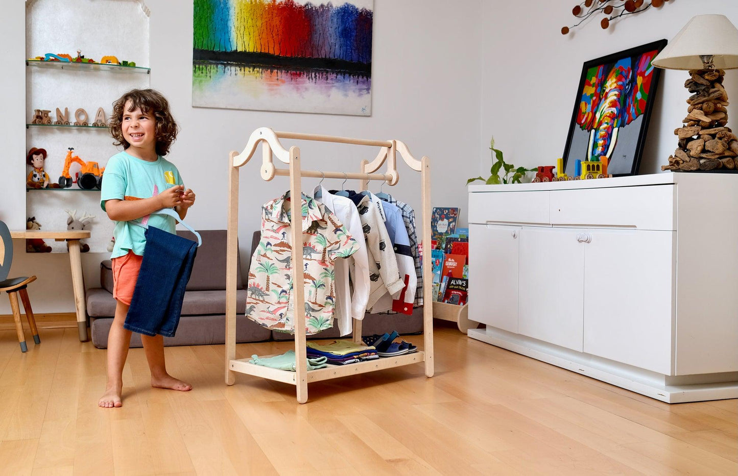 Montessori Ahşap Çocuk Giyim Rafı