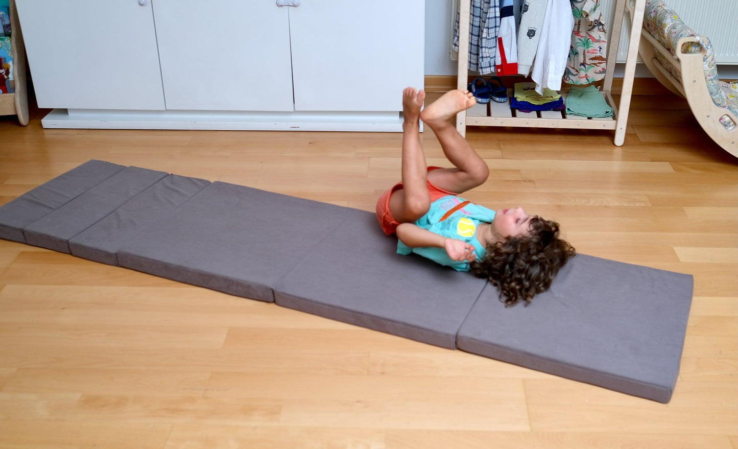 Transformable Kids Play Mat and Couch - Multipurpose Baby Play Mat and Kids Couch - Kidodido