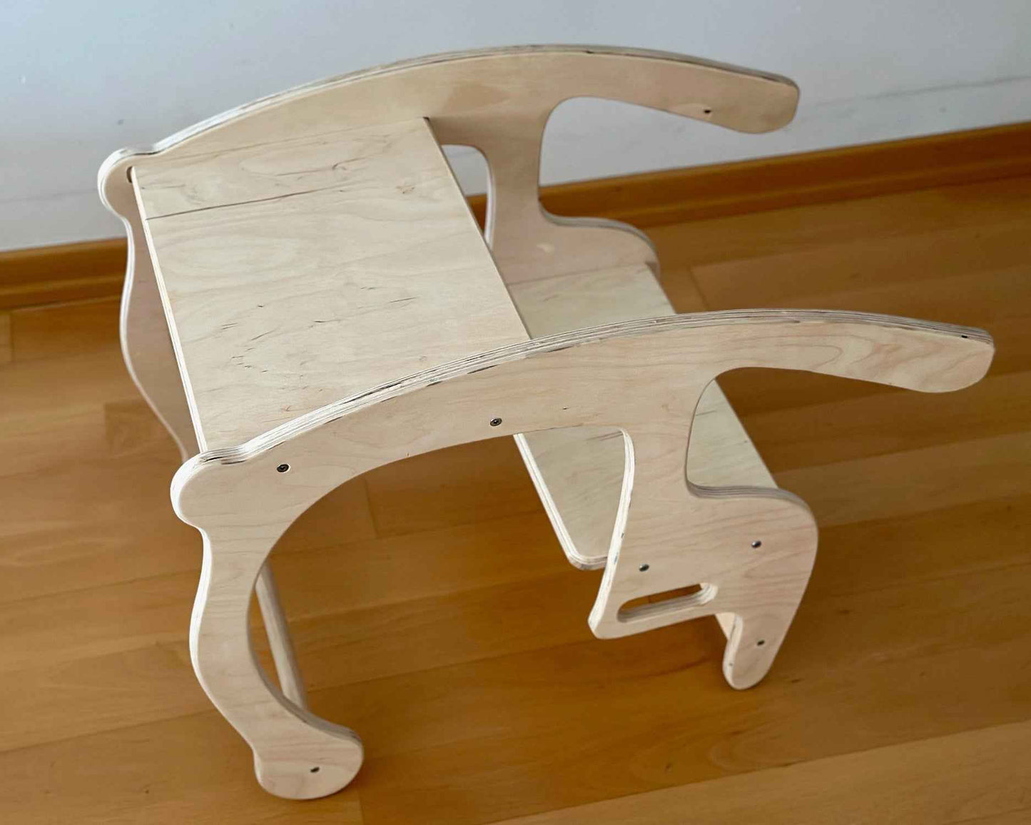 Montessori Ahşap Çocuk Masası ve Sallanan Sandalye | 2’si 1 Arada Tekli Tahterevalli