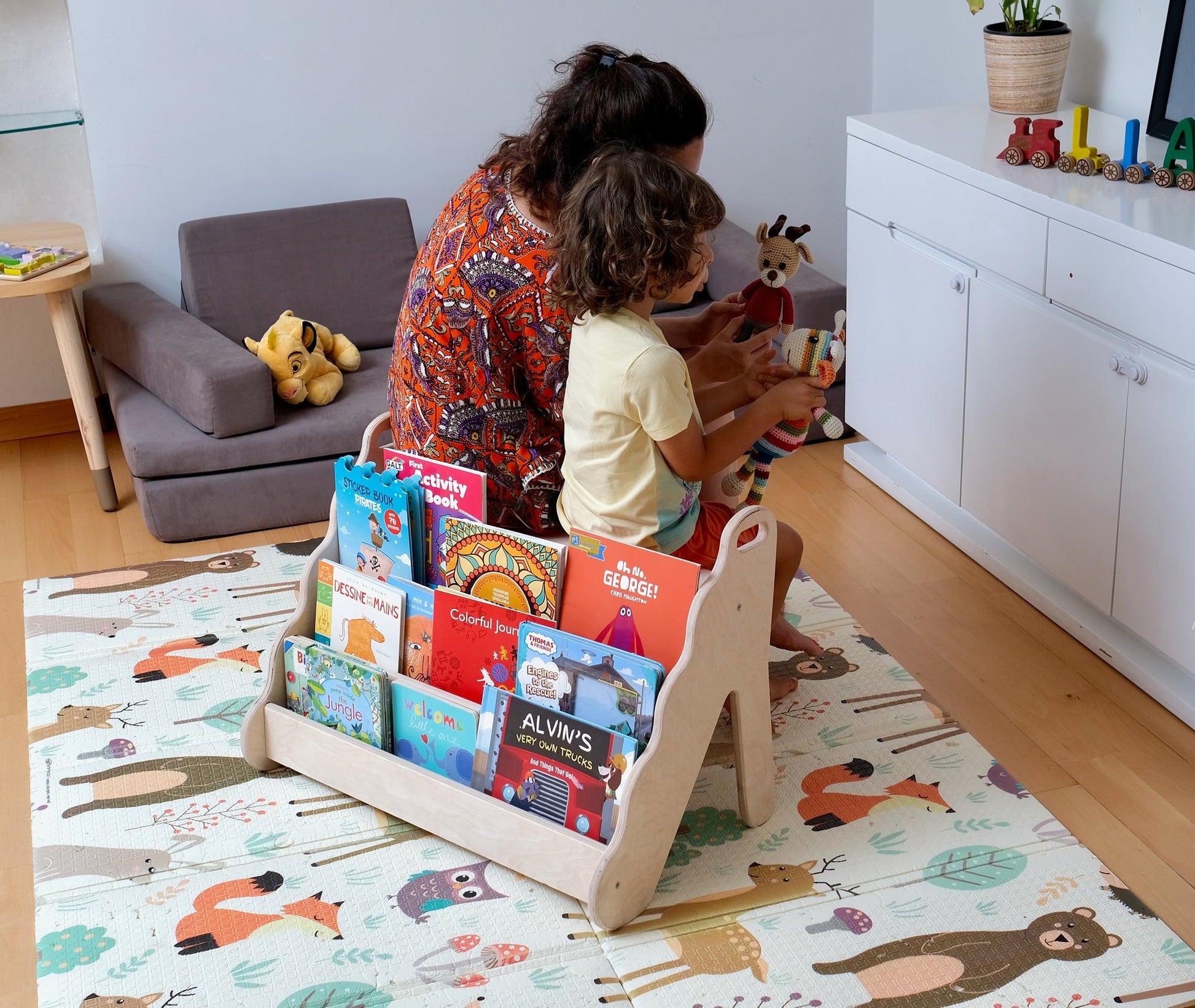 Wave Design Montessori Bookshelf / Medium Size - Kidodido